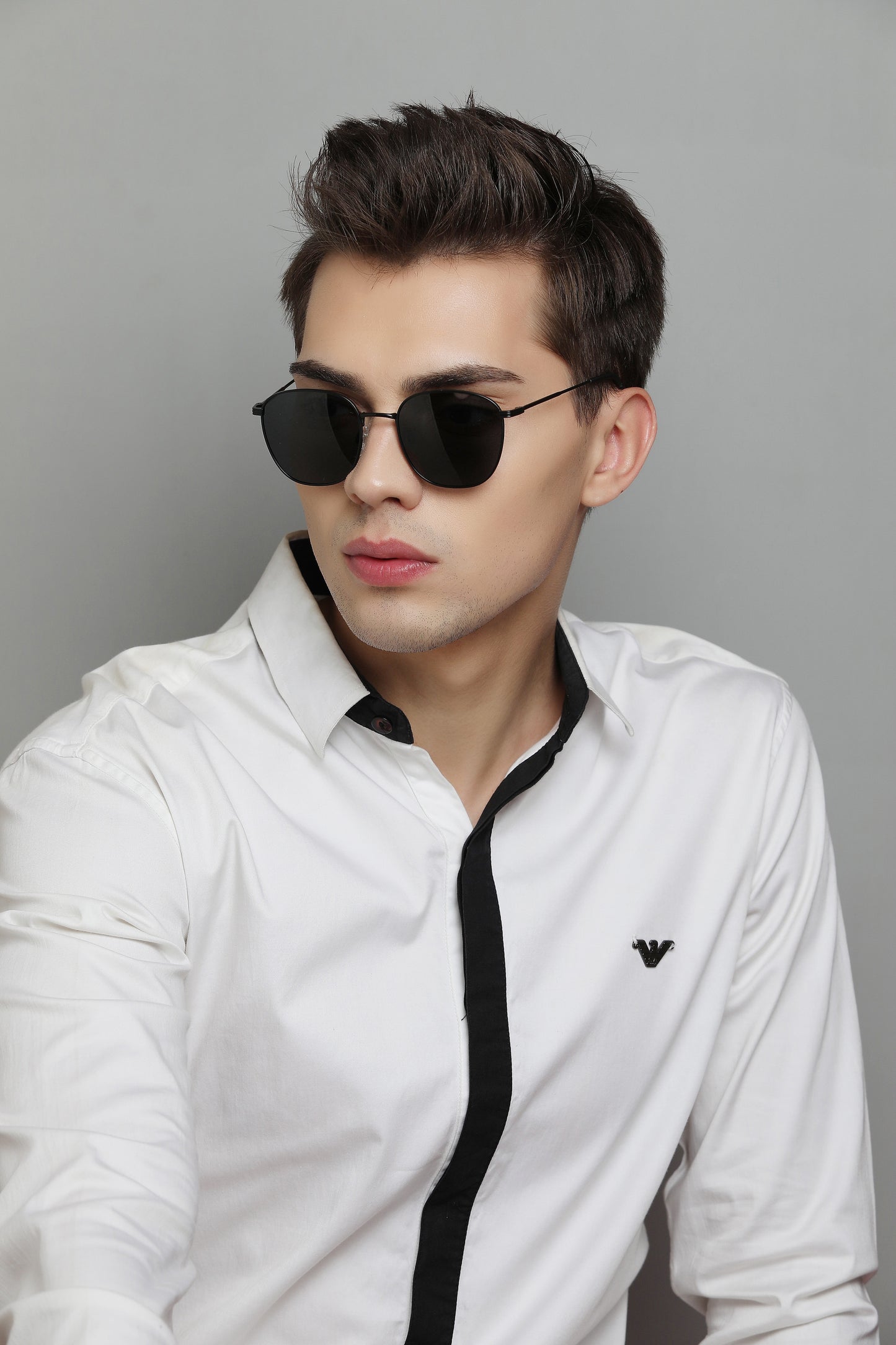 Black Shade Oval Shaped UV Sunglass