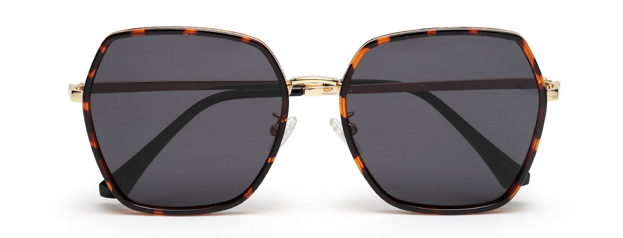 Tort Black Large Square UV Protection Sunglass for Women