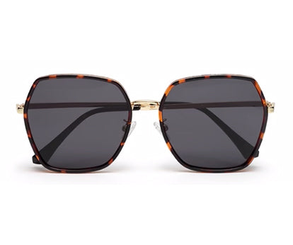 Tort Black Large Square UV Protection Sunglass for Women