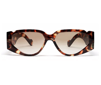 Tort Brown Vintage 100% UV Protection Sunglasses with Polycarbonate Lenses