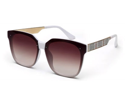 Gradient Brown White Wayfarer UV Sunglass for Women