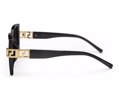 Gradient Black Square UV 400 Polarised Sunglass for Women