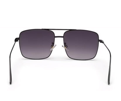 Black With Gradient UV 400 Protected Aviator Sunglasses For Men & Women