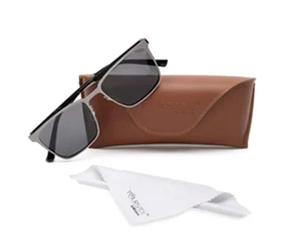Gunmetal Wayfarer Polarized Sunglass for Men and Women
