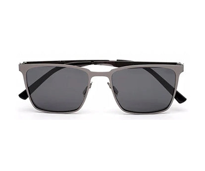 Gunmetal Wayfarer Polarized Sunglass for Men and Women
