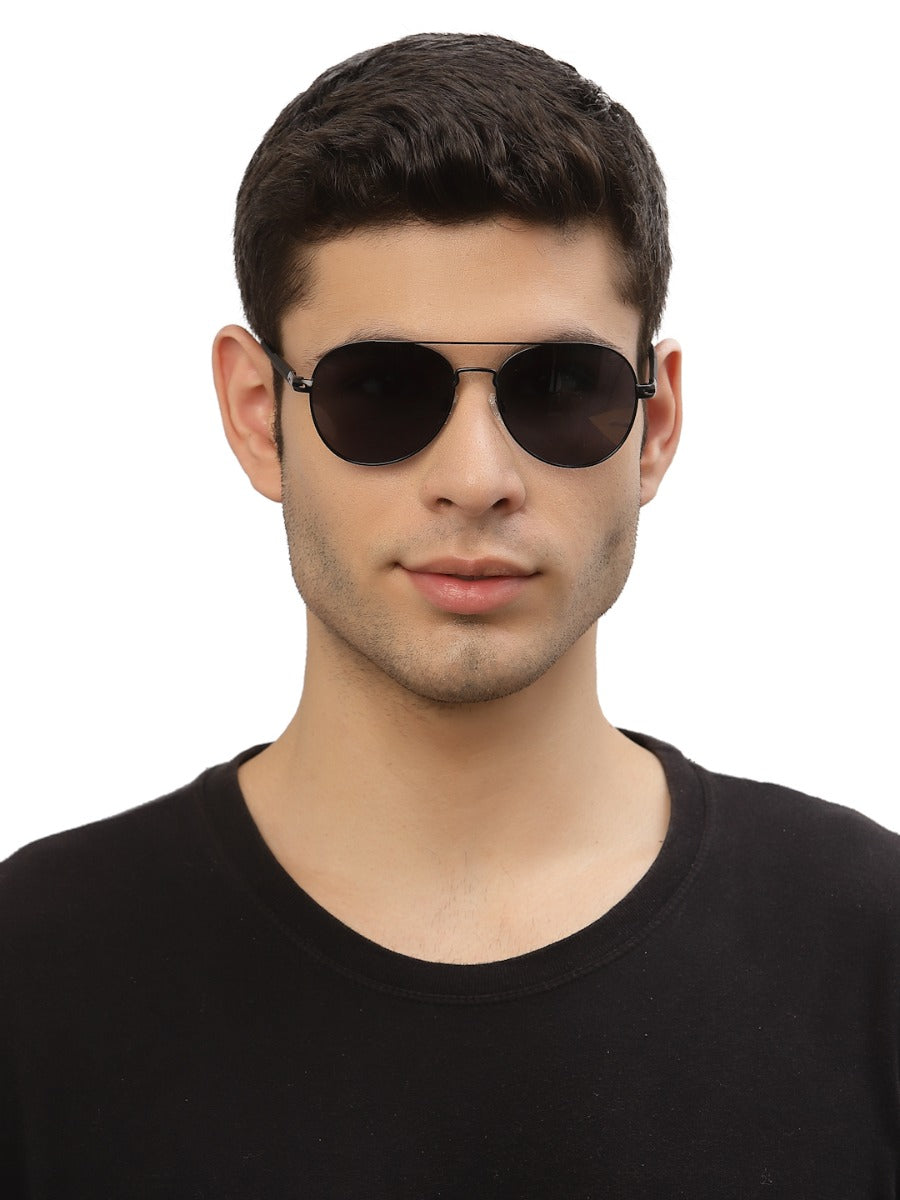 Black Aviator Style UV Sunglass