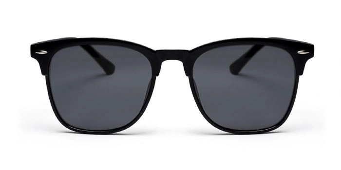 Black wayfarer outlet sunglasses womens